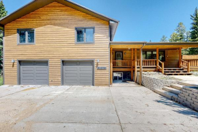 Black Hills Hideaway Lead